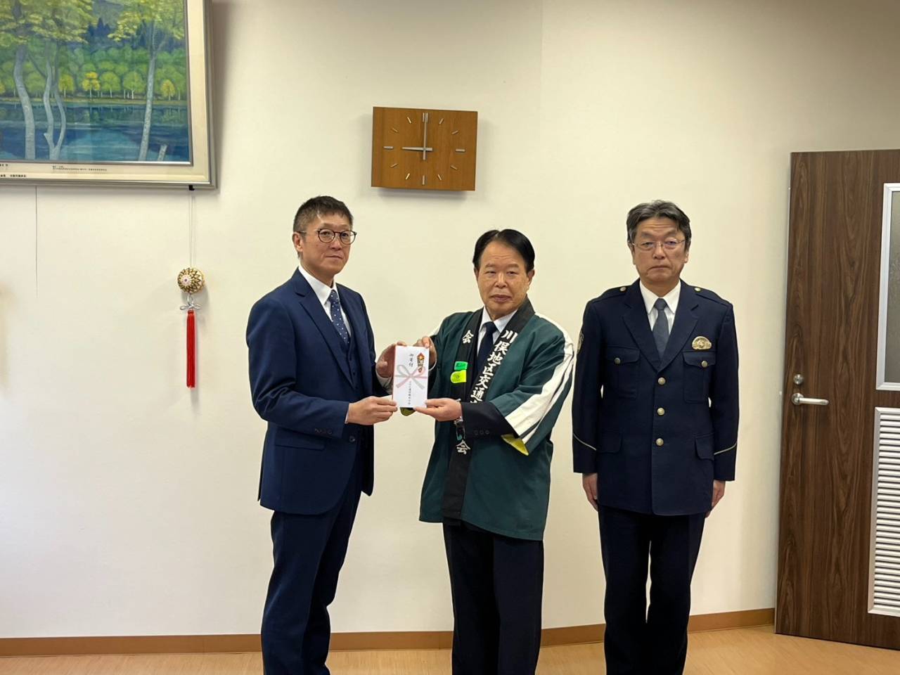 川俣町交通安全協会に寄付を行いました